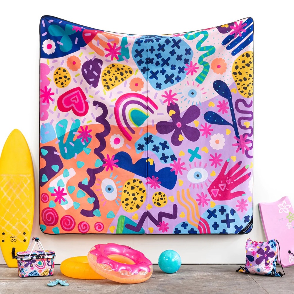 Deb x McNaughton Everyday Picnic Rug - Hippy Shake